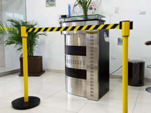 Postes De Seguridad Amarillo Con Negro Cinta Delimitadora